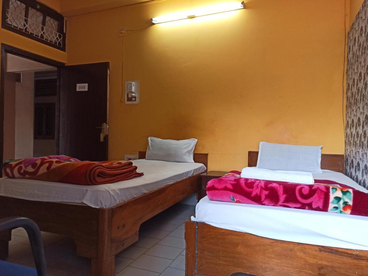 Hotel Aane Itānagar Eksteriør bilde